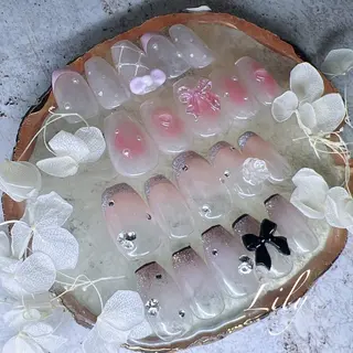 ネイル Nailsalon Lilyのネイルデザイン