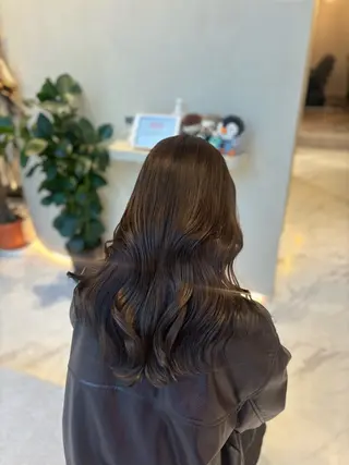 カラー 似合わせレイヤー🪽 グレージュ🪽のあのヘアスタイル