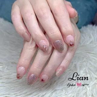 ネイル ネイルサロン　Lian所属・Lian Yulilianのネイルデザイン