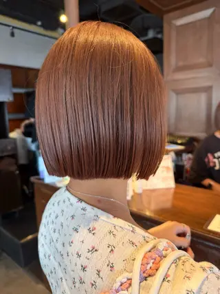 ショート カラー 相澤 茉澄のヘアスタイル