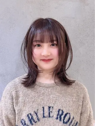 ミディアム カラー 小顔ショート🌿 Say.石川葵のヘアスタイル