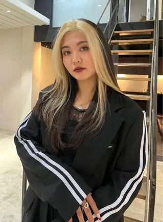 カラー DEAN名駅店所属・🖤エクステ/ハイト ーン/KANNA🖤のヘアスタイル