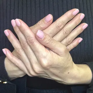 ネイル VENUSBELT hidekaのネイルデザイン