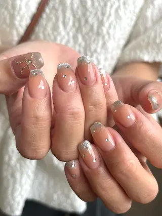 ネイル Ray. ちゅるん系ニュアンスのネイルデザイン