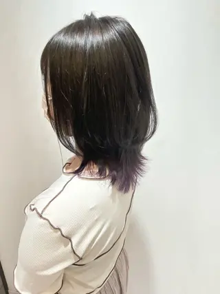 ミディアム カラー 🐺ウルフ/レイヤー 似合わせ‎🤍沙羅のヘアスタイル