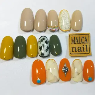 ネイル MALCAnail(マルカネイル)所属・荒木 莉奈のネイルデザイン