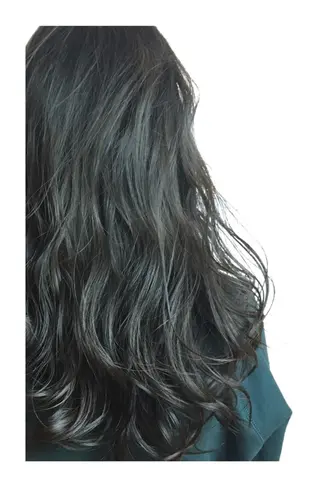 ミディアム 圧倒的美髪ストレート ツダケイタロウのヘアスタイル