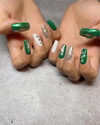 ネイル nail salon Farbe〜ファルべのネイルデザイン