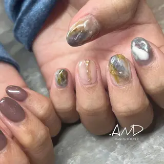 ネイル LOOPER所属・mzh ...のネイルデザイン