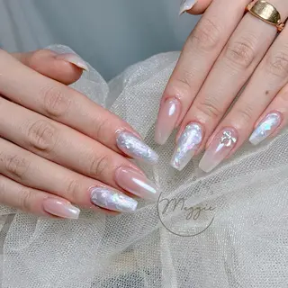 ネイル Maggie Nail🦩のネイルデザイン