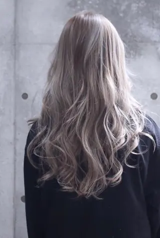 ロング カラー ヘアアレンジ ace share salon所属・桑原 祥のヘアスタイル