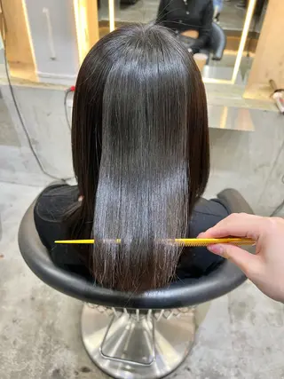 セミロング 髪質改善/ボブ/ ハイトーン❣️yuiのヘアスタイル