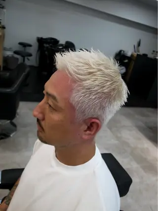 ショート カラー メンズ INTRO SHIBUYA by Fi-Ne所属・💈メンズフェード 特化DAIYA💈のヘアスタイル