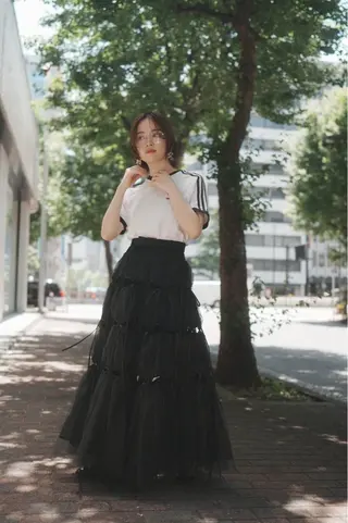 ミディアム 細めハイライト🩶 レイヤーカット　穂積のヘアスタイル