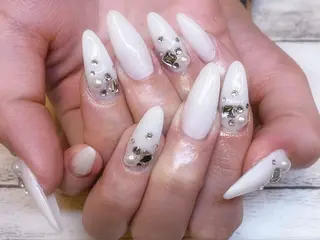 ネイル Rグループ felizのネイルデザイン