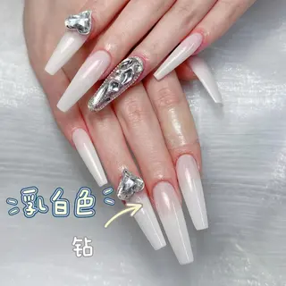 ネイル 楓 禾🫱🏻のネイルデザイン