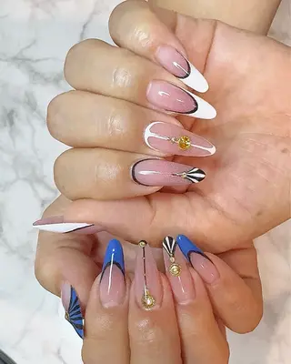 ネイル Ajnail所属・ネイリスト Misaのネイルデザイン