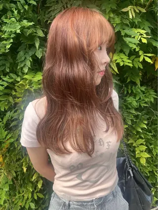 ロング anna 韓国レイヤ ー/ ハッシュカットのヘアスタイル