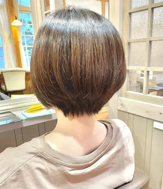 ショート 吉田 浩太郎のヘアスタイル