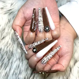 ネイル nail salon  DIA所属・出羽 奈津季のネイルデザイン