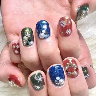 ネイル ハニ！ .のネイルデザイン