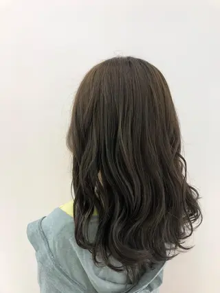カラー 茅ヶ崎/ハイライト/ ハイトーン/関口実華のヘアスタイル