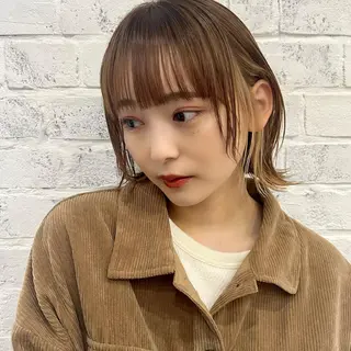 ショート カラー 🎧パーソナルケア/ 透明感カラー/ミユのヘアスタイル