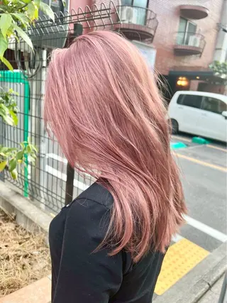 セミロング カラー SEINA️️/烏丸 ブリーチ/ハイトーンのヘアスタイル