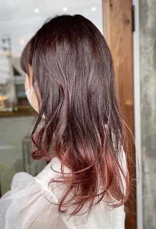 ロング カラー Nina by Babylone 佐鳴台店（ニナバイバビロン）所属・Nina by Babyloneのヘアスタイル