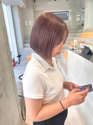 カラー 染谷 遥花のヘアスタイル