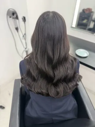 ロング カラー Neolive Luca　御茶ノ水店所属・透明カラー/韓国風 Subaruのヘアスタイル