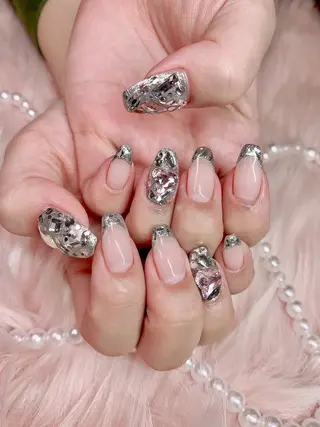 ネイル シェアサロンLei.g(レイジー)所属・3Dアートネイル💗 都築レナのネイルデザイン