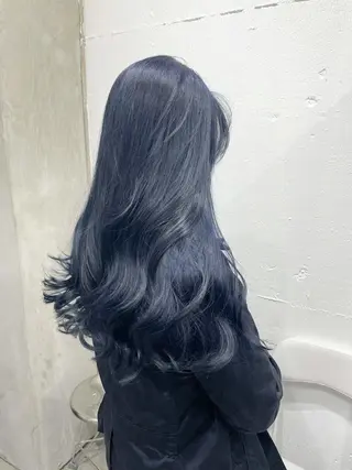 ロング カラー ヘアアレンジ SALOWIN原宿ash店所属・理想のハイトーンへ 🌙サイダサキのヘアスタイル