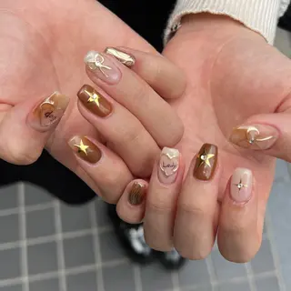 ネイル 河野 弥月のネイルデザイン