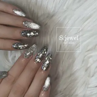 ネイル S♡JEWEL所属・S. JEWELのネイルデザイン