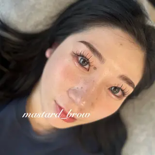アイブロウ MASTARD SPA所属・MASTARD BROWの眉毛・アイブロウイメージ