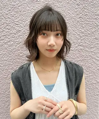 ミディアム カラー Moe モエの眉毛・アイブロウイメージ