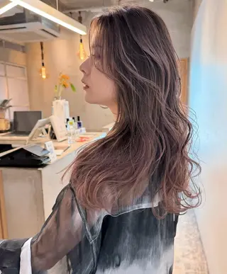 ロング カラー 前田 野々葉のヘアスタイル