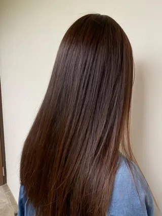 ロング reFREO所属・ダメージレスカラー 髪質改善reFREOのヘアスタイル