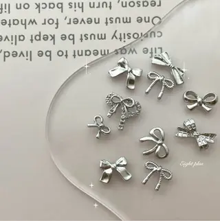 ネイル Eight plusのネイルデザイン