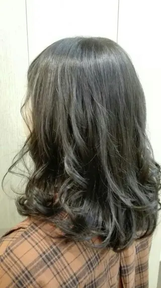 セミロング カラー パーマ ヘアアレンジ ネイル マツエク・マツパ Beauty&Relaxation MEGUMI所属・MEGUMI megumiのヘアスタイル