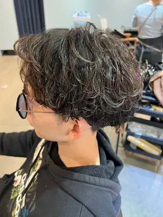 ショート パーマ 髪質改善/艶髪カラー 関野文也のヘアスタイル