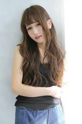 ロング カラー パーマ LiL`塚口所属・L i L 塚口のヘアスタイル