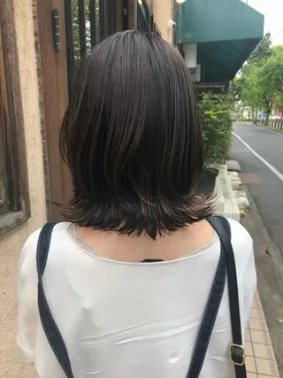 ミディアム カラー 國次 夕貴のヘアスタイル