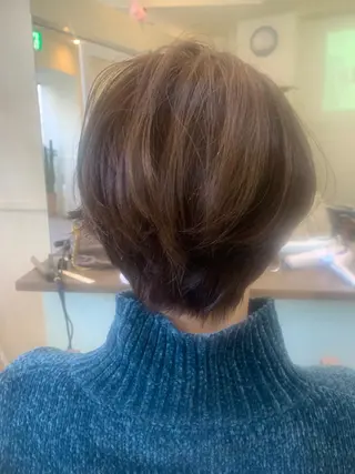 ショート カラー 鶴見 和美のヘアスタイル