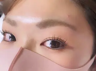 マツエク・マツパ private salon eyes所属・EYES YUNのマツエク・マツパデザイン