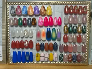 ネイル EGAO所属・NAILSALON EGAOのネイルデザイン