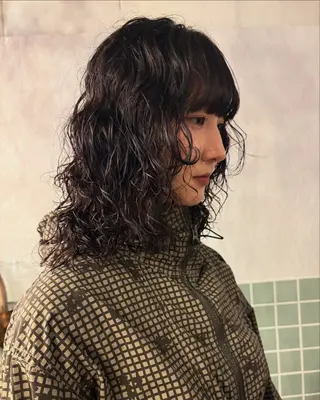 ロング パーマ かおん/パーマ \ウルフパーマのヘアスタイル