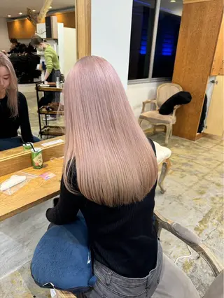 ロング miyu ハイトーンモデル募集のヘアスタイル