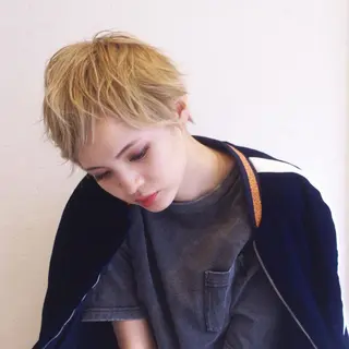 ショート カラー シンプル+αな デザインを 松崎陸のヘアスタイル